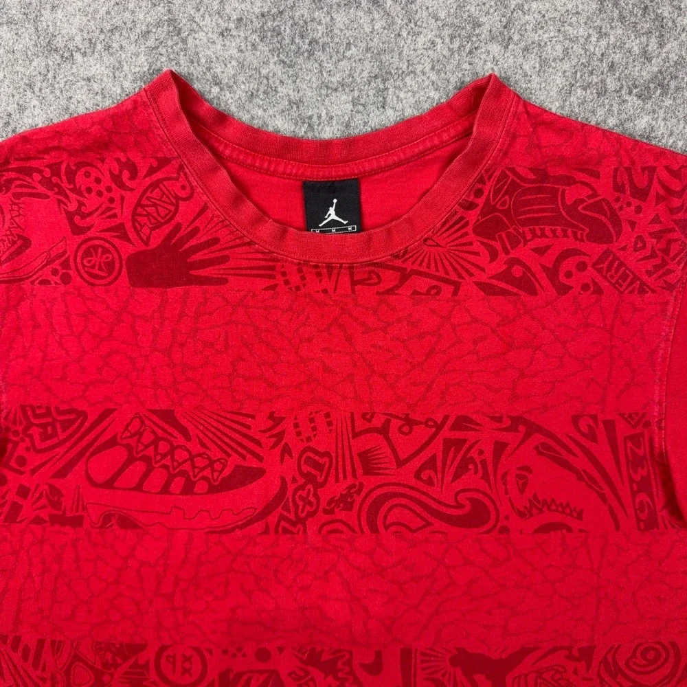 Jordan‎ Brand Shirt Mens Medium Red Graphic Print Jumpman Crew Neck Athletic Tee